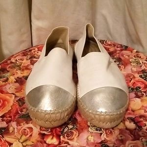 Aldo White/Silver Flats